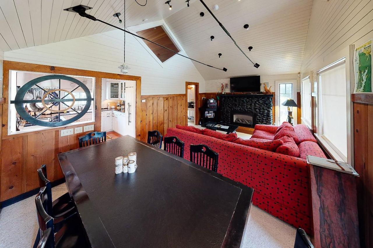 Wecoma Creekside Villa Lincoln City Exteriör bild